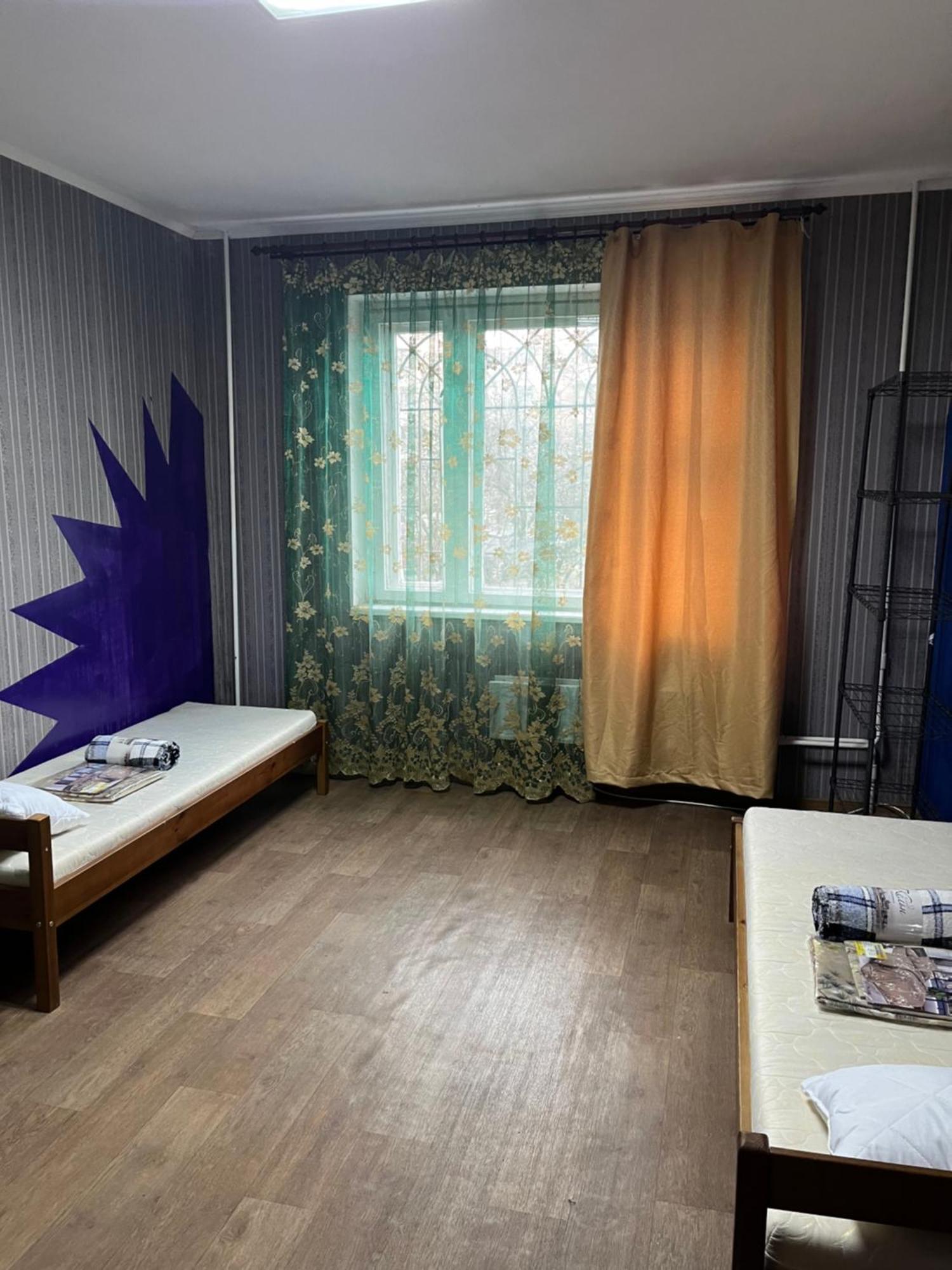 Ararat-Poznyaki Hostel Киев Екстериор снимка