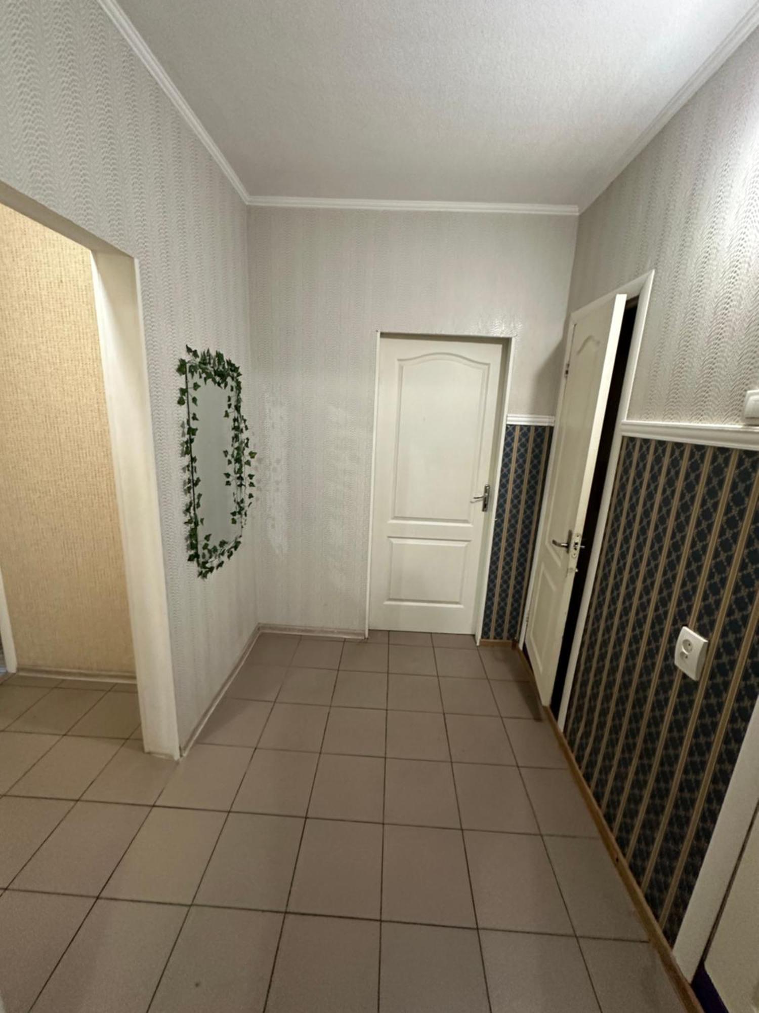 Ararat-Poznyaki Hostel Киев Екстериор снимка